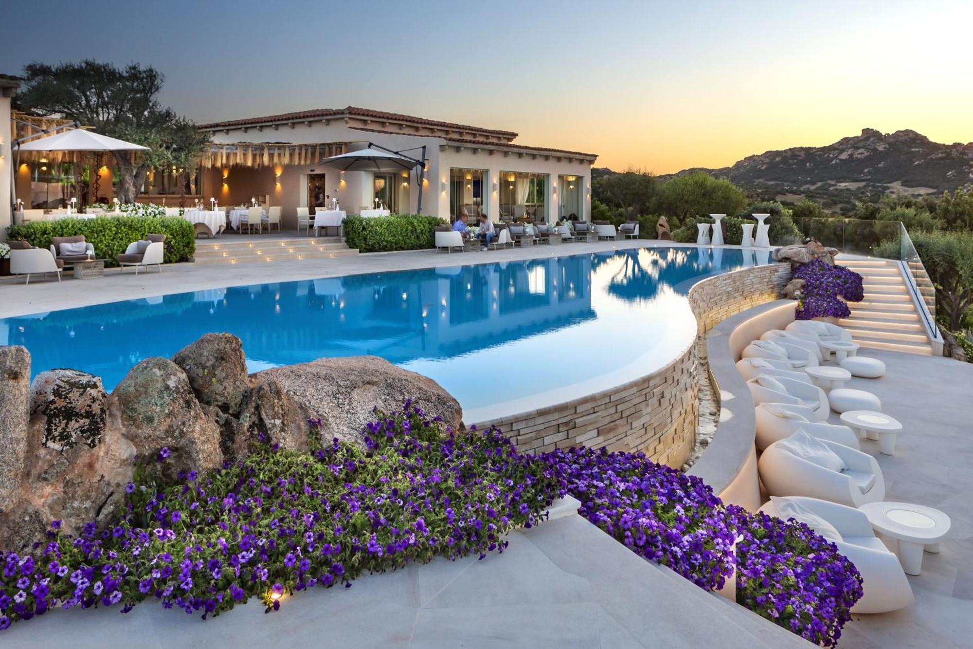 Hotel Li Finistreddi Cannigione Dış mekan fotoğraf